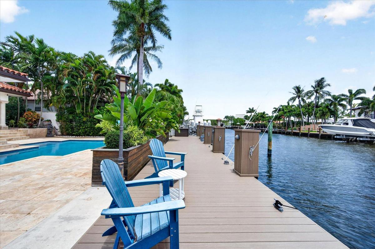 80-80-2740-NE-17th-St-Fort-Lauderdale-FL