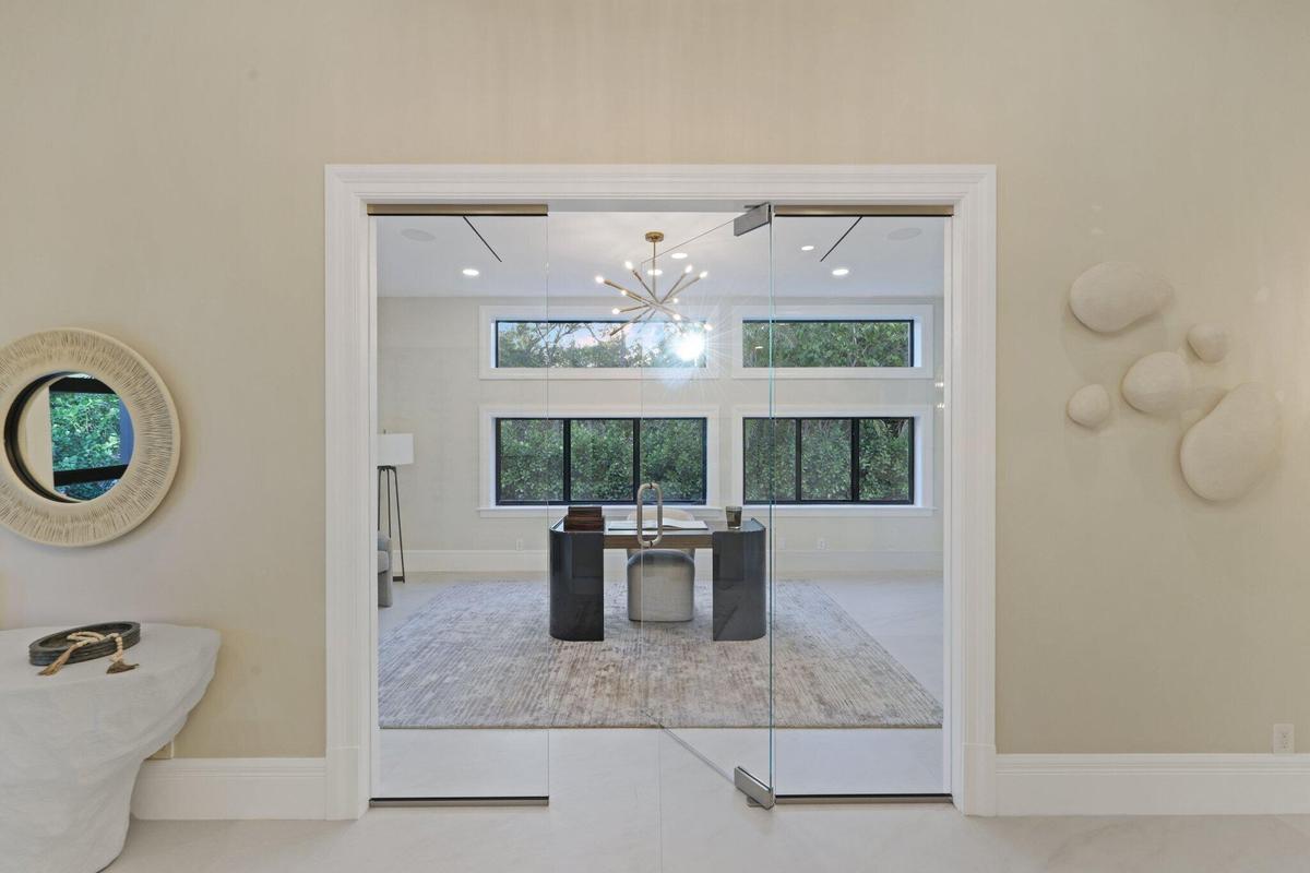 23 Coconut Ln - 11.jpg-SMALL