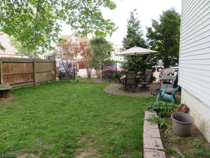side yard