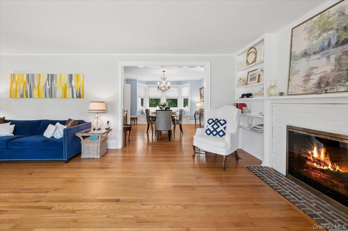 The arch into the dining room allows light to fill the first floor.