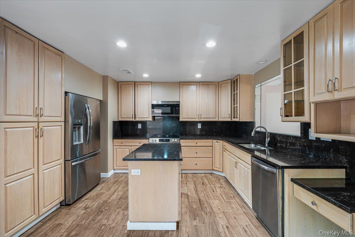 Eat in Kitchen