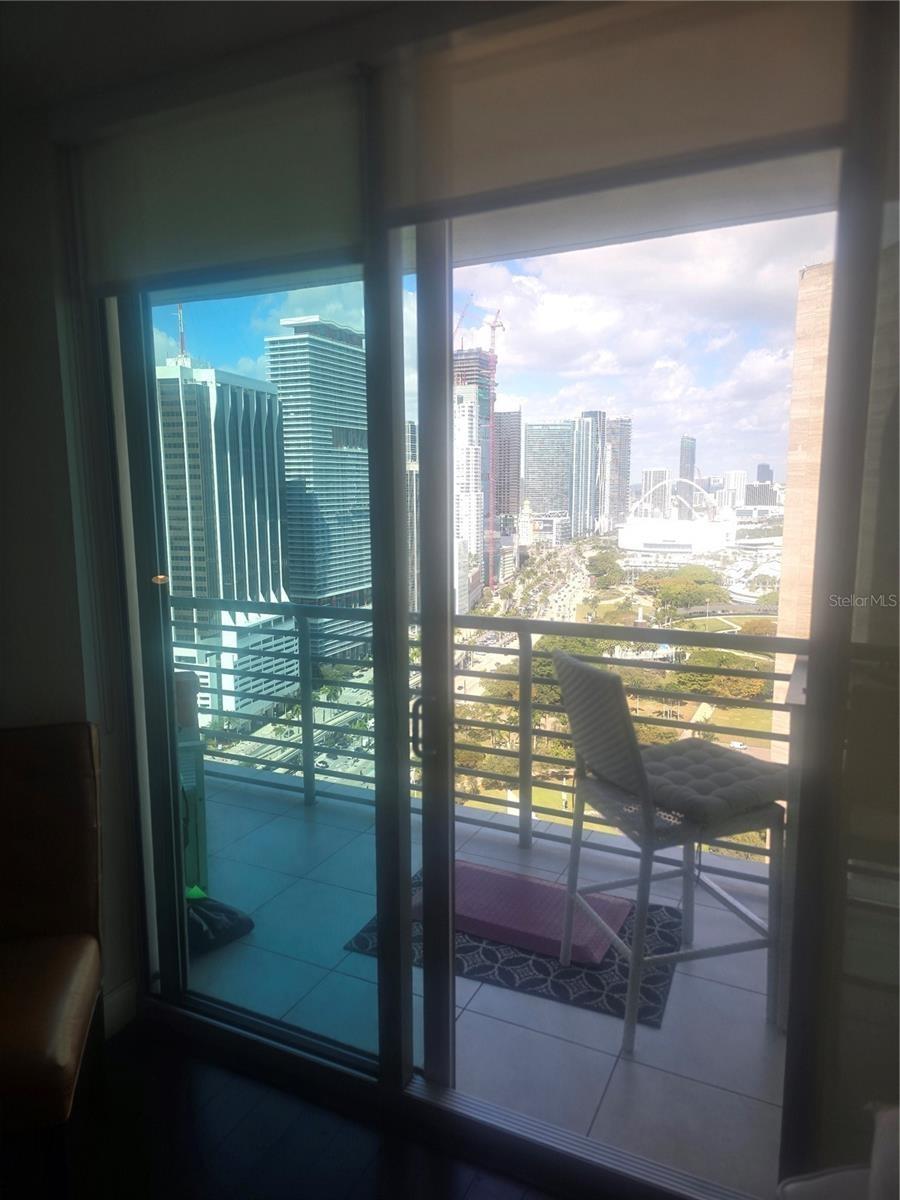 balcony