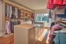 Lady's Custom Closet