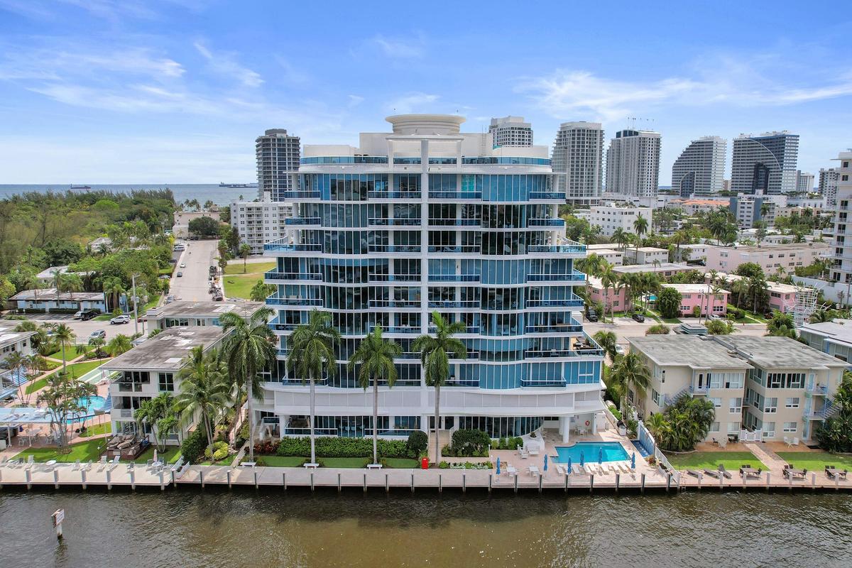 West Side of Building, approx. 200 Feet on the Intracoastal Waterway