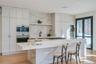 Kitchen w/Center Island
