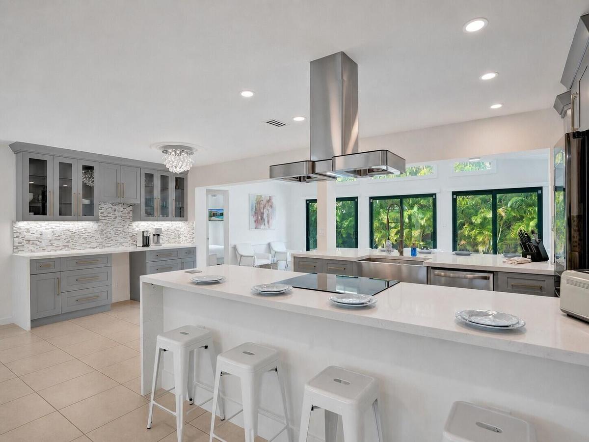 Spacious Open Kitchen