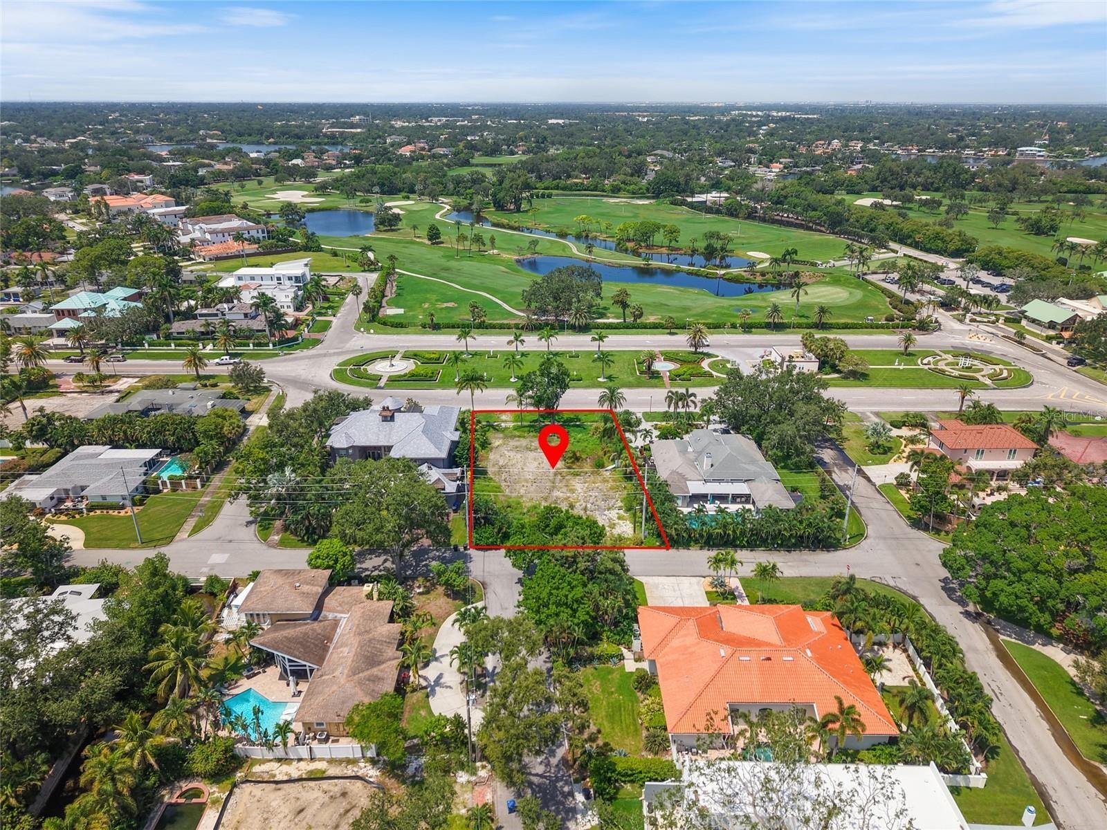 An enormous lot with two different access roads and a spectacular location
