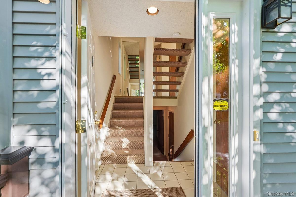 Welcoming entry