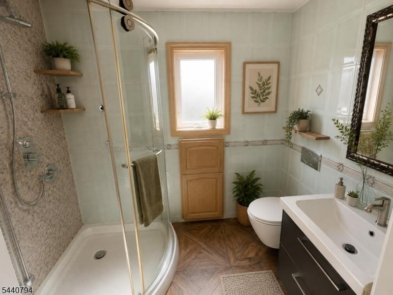 bathroom 1 staged