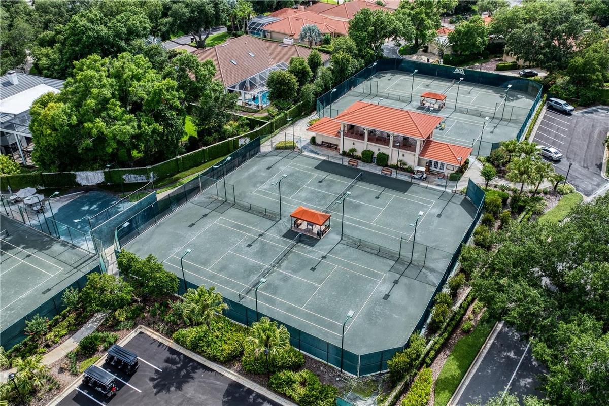 Avila Tennis Courts