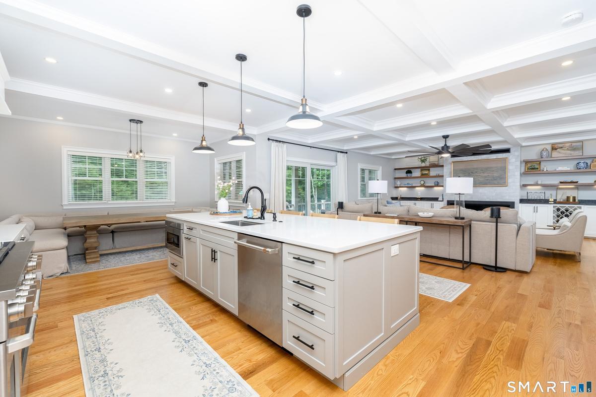 Island Kitchen