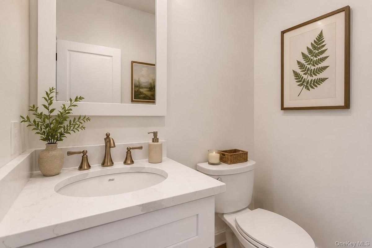 Powder Room- Main Floor