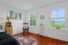 2nd floor bedroom 4views to the river