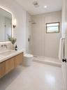 Second room En-suite bathroom.