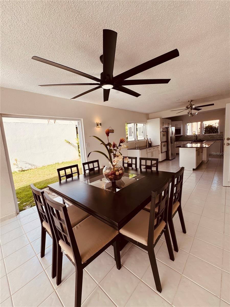 Sunset dining room
