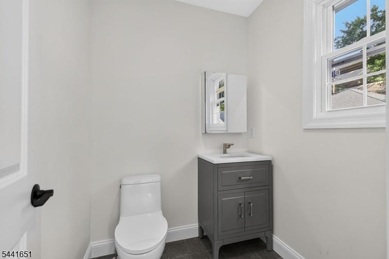 1/2 bath 1st fl