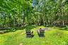 Cottage Side Yard