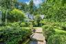 Natural Garden borders walk
