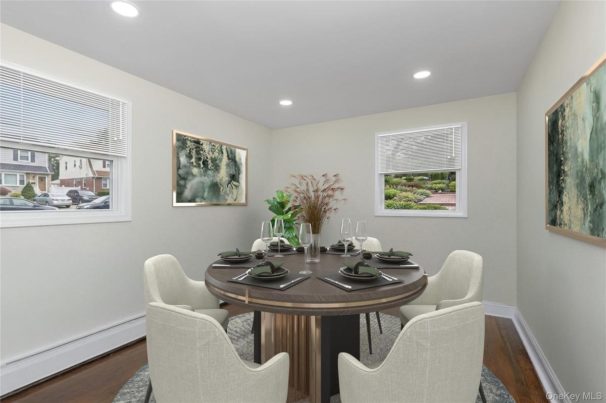 Bedroom or Dining RoomVirtually Staged