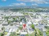 Easy access to downtown Orlando via 1792 or I-4
