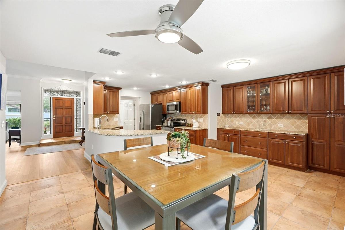 Kitchen/Dining Room