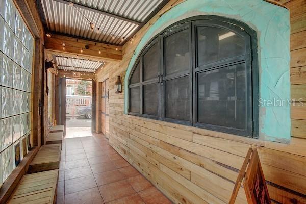 Restaurant Entrance