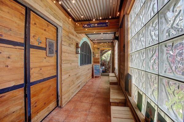 Restaurant Entrance