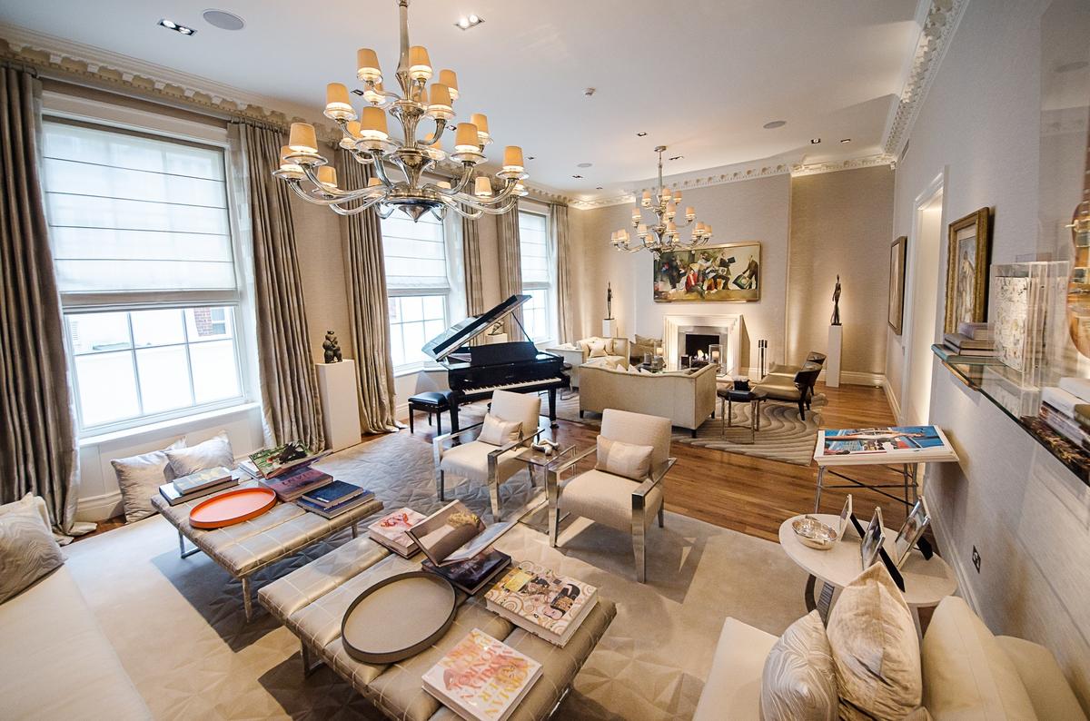 Upper Grosvenor Street Duplex for Sale - Whole Reception Room