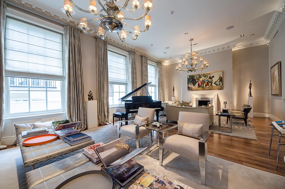 Upper Grosvenor Street Duplex for Sale - Whole Reception Room 2