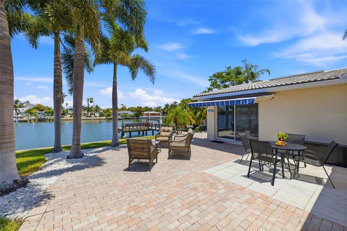Serene Waterfront Backyard