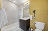 Full bathroom for guest