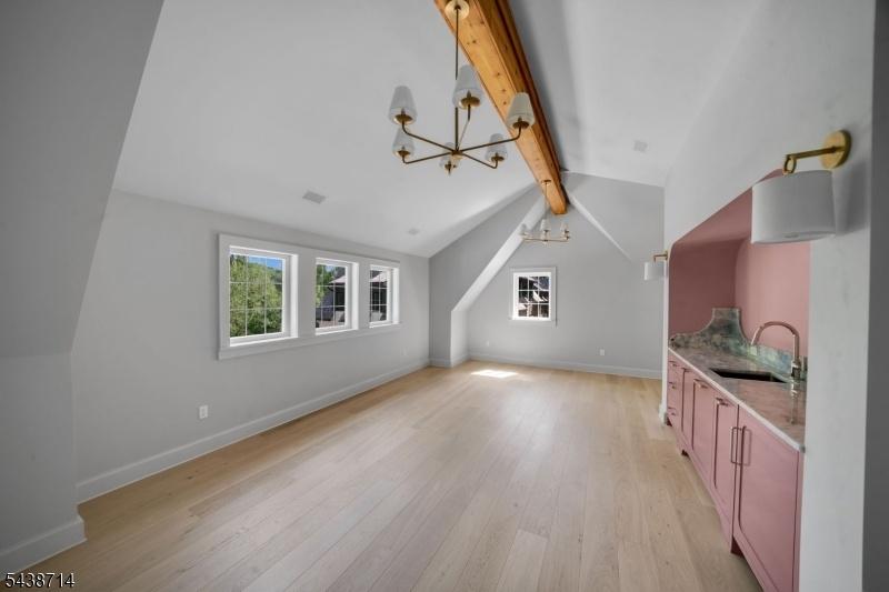 Carriage House Guest Suite