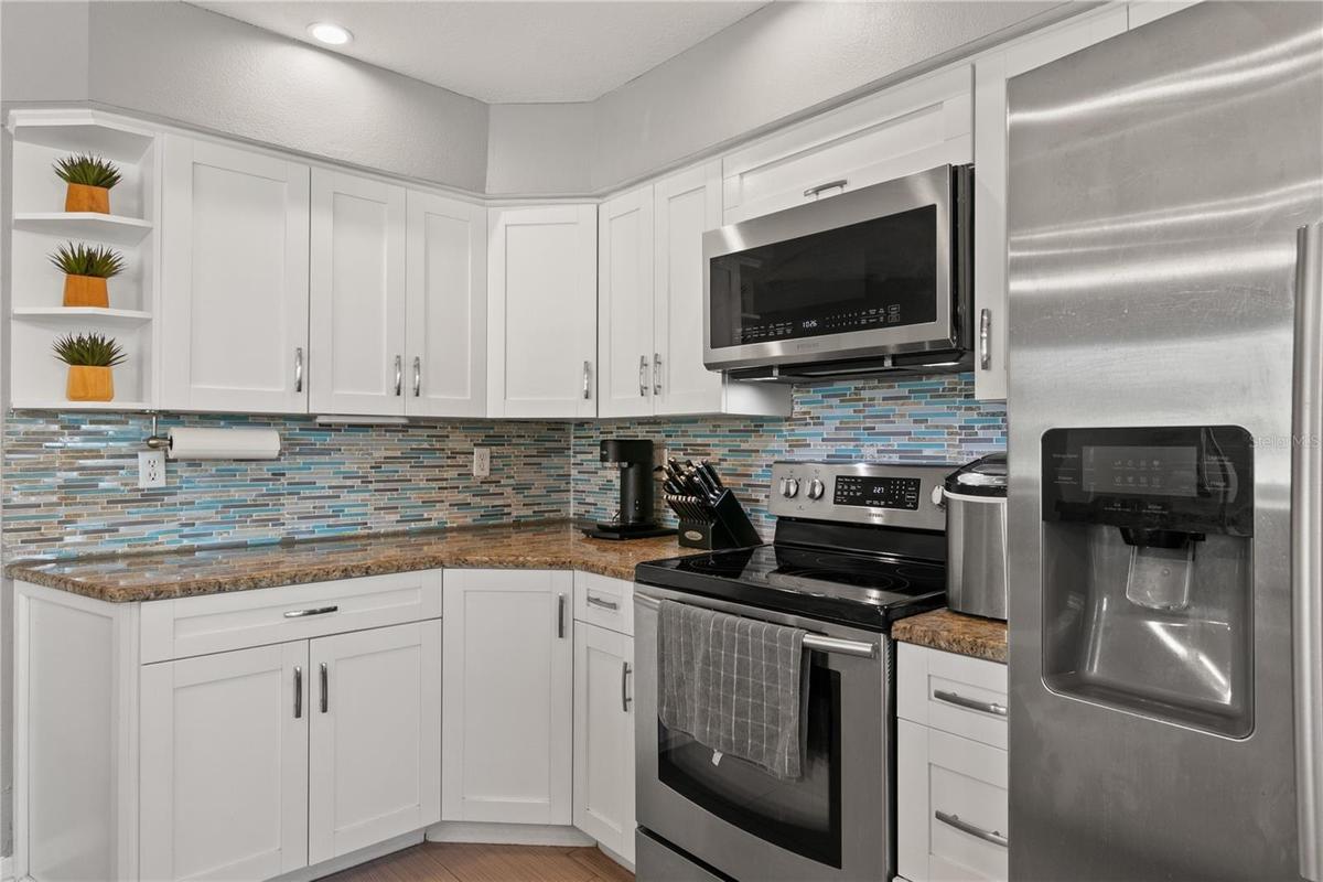 2nd Level-Living Room/Kitchen/Dining Room Combo