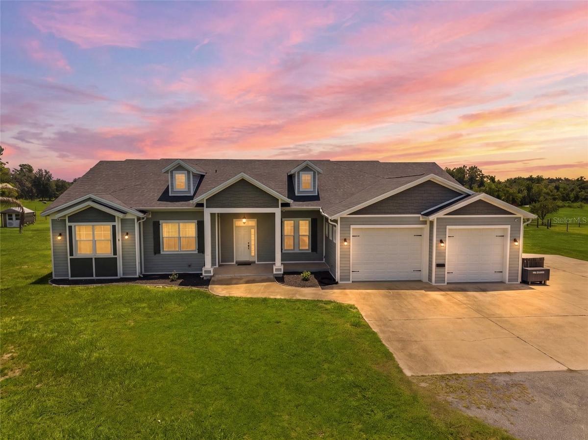 15710 Colding Loop
