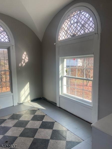 Sunny Room