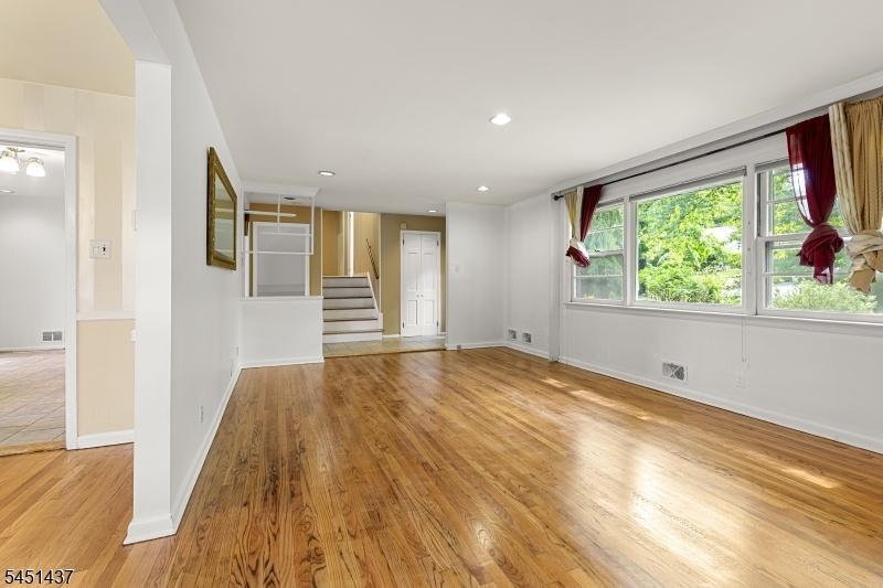 Living Room 5