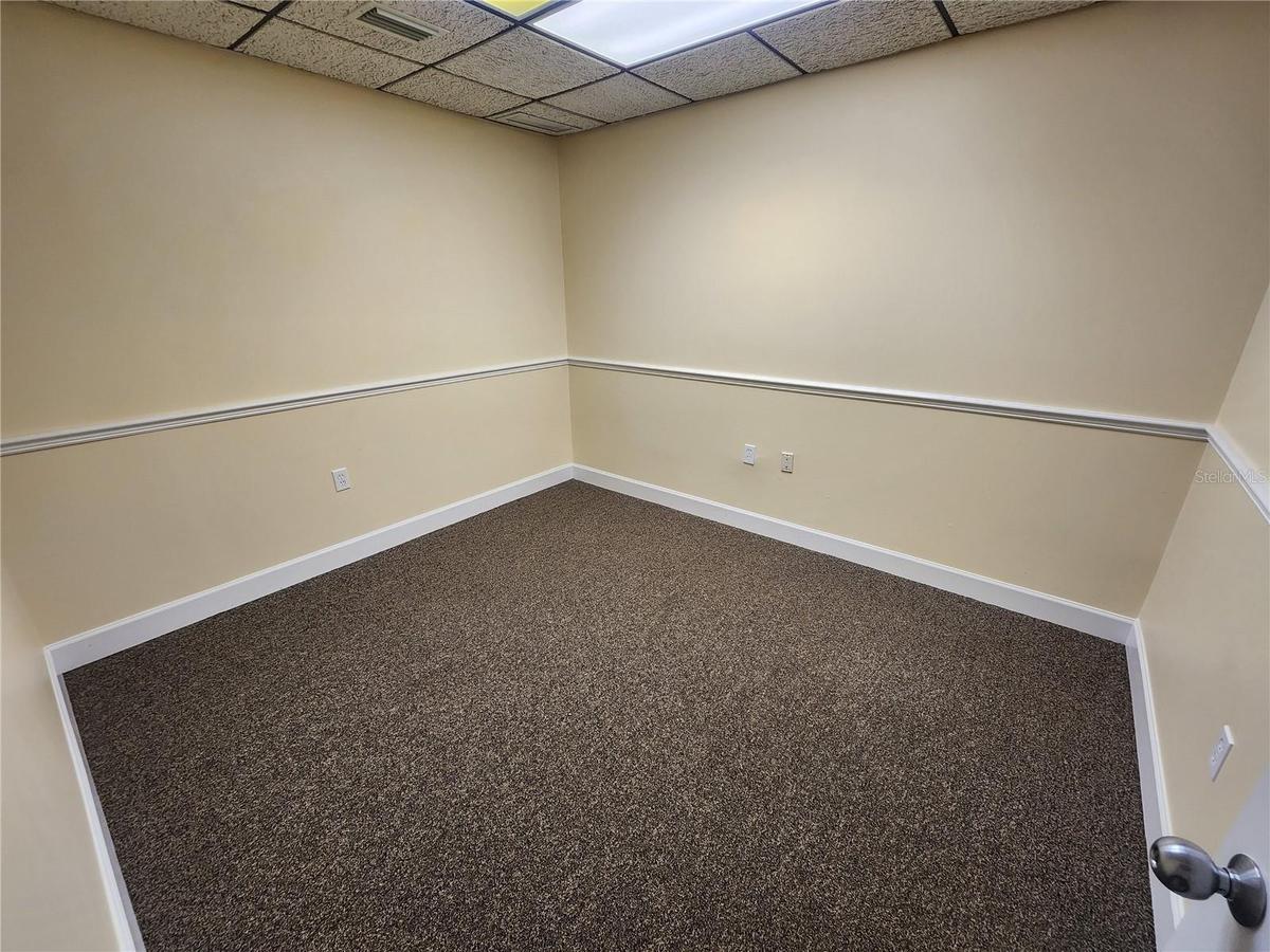 Unfurnished office