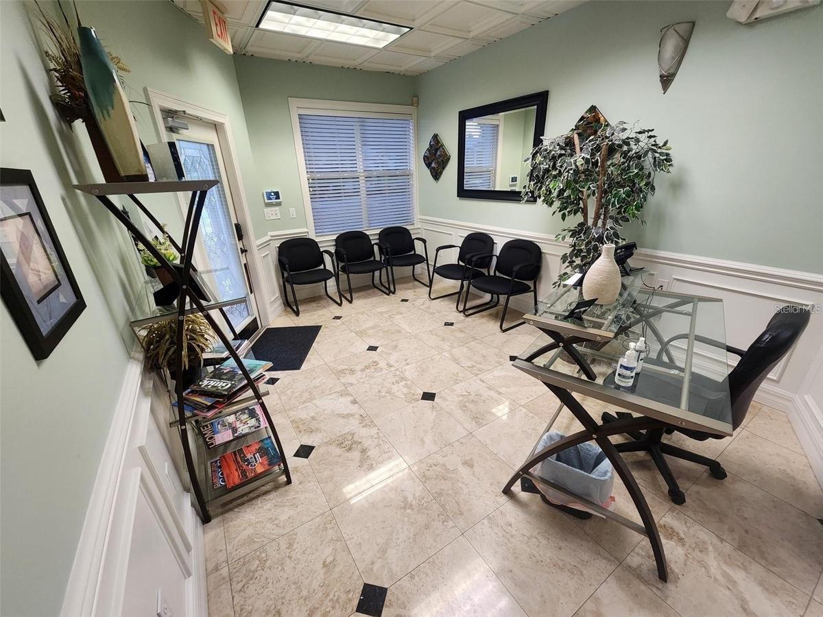 Entrance / lobby area
