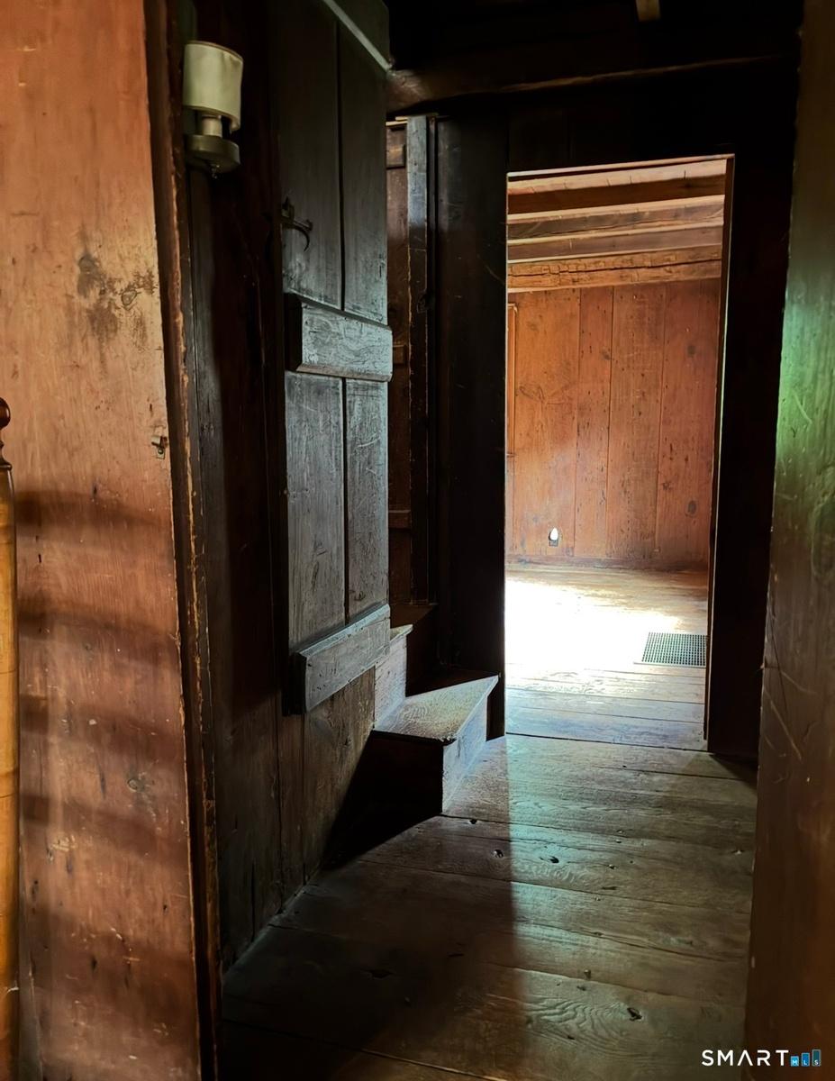 Entrance Foyer