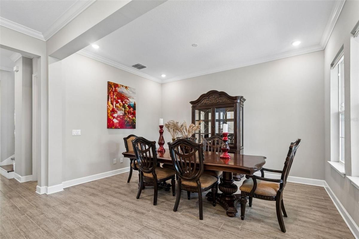 Formal dining room