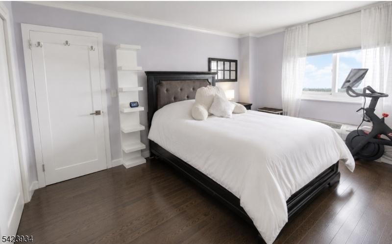 Gorgeous MBR + Custom Closets