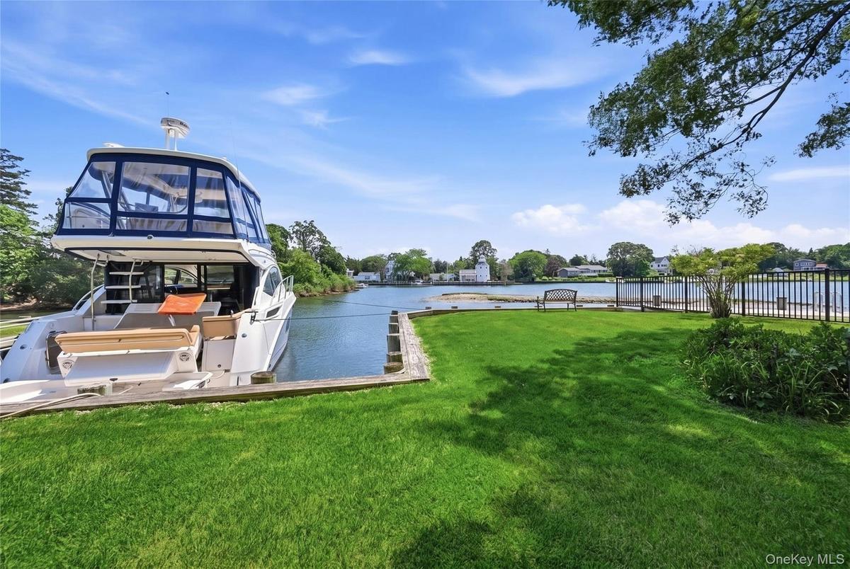 Room for 2 boats!
