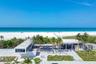 Concession building at Siesta Beach