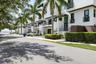 Steps from Bayshore Blvd.!