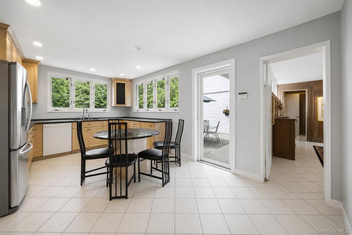 Kitchen with Private Courtyard