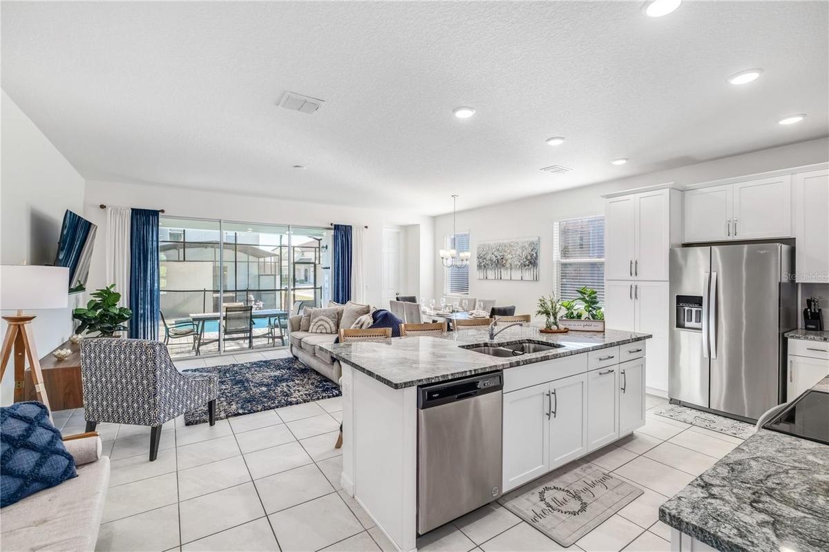 Kitchen/Living room