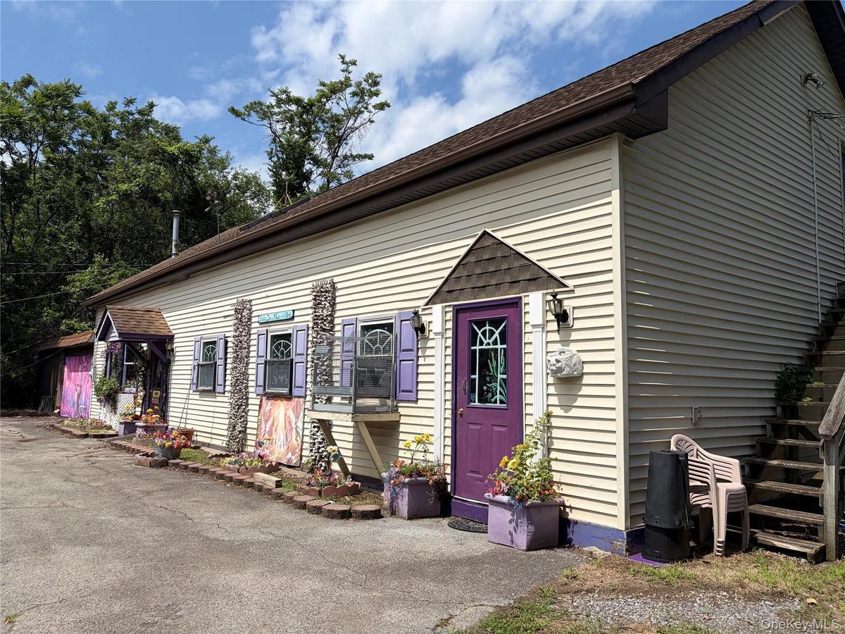 Kennel Boarding & Grooming