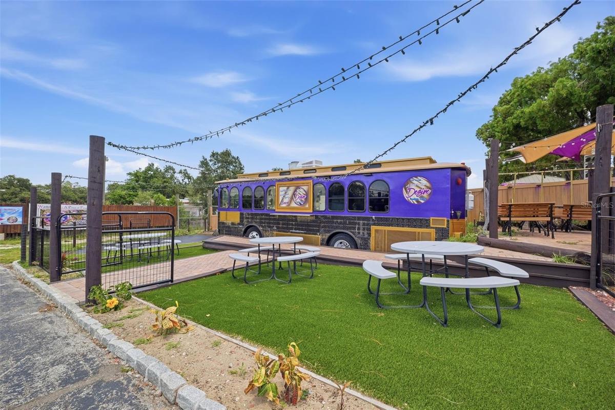 Trolly Car Restaurant