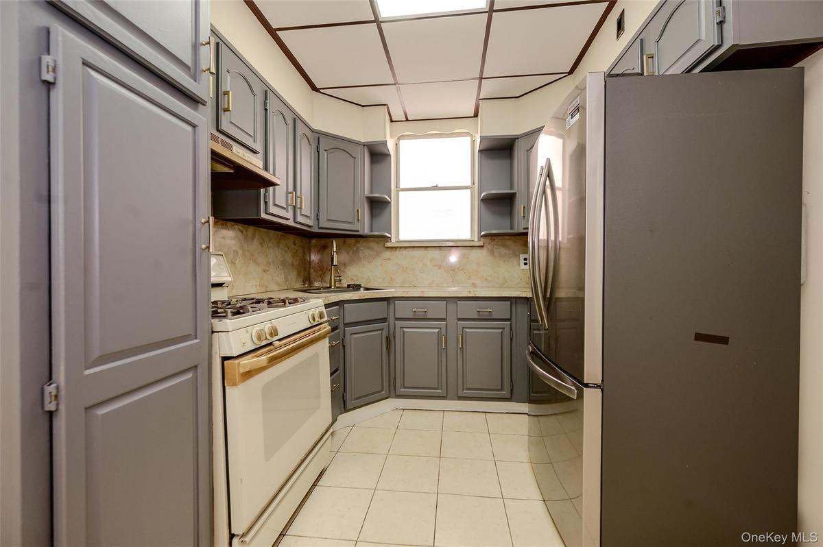 Unit 1 Kitchen