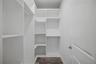 Walking closet